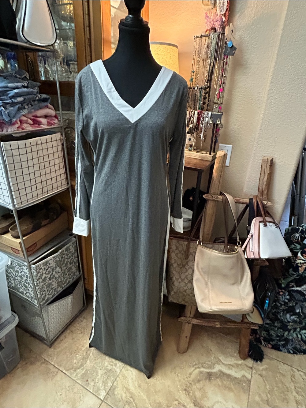 SHEIN Gray Maxi Dress with White V-Neck & Cuff Trim